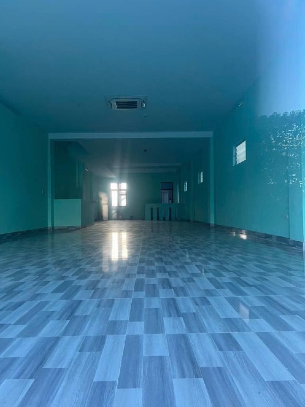 Nhà mặt phố Cầu Giấy 64m2, 7 tầng, 2 mặt tiền ô tô tránh, kinh doanh đa dạng