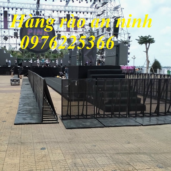 Hàng rào sự kiện, hàng rào sân khấu giá rẻ tại Hà Nội 