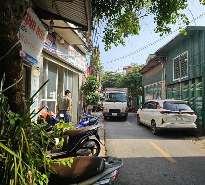 Chính chủ bán nhà mặt hố Thuý Lĩnh Lĩnh Nam, Hoàng Mai