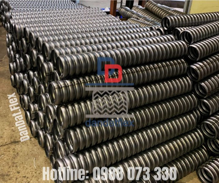 Ống Chôn Bê Tông/Ống Bê Tông/Ống Thép Ren Ruột Gà Sắt/Lưới Inox  304 