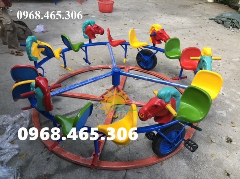 Đu quay ngựa trẻ em, đu quay đạp chân mầm non