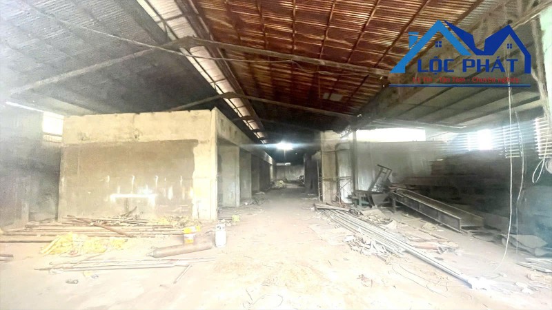 Cho thuê xưởng 1400m2 p Tân Hòa, Tp Biên Hòa, Đồng Nai giá 40tr 250kva