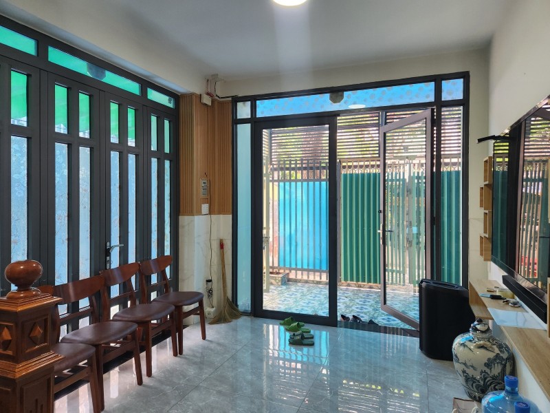 Bán SHOP HOUSE  Lương Định Của, An Phú, Q.2. TP HCM, DT 88m2, 2 tầng, 3PN, giá 7.2 tỷ.