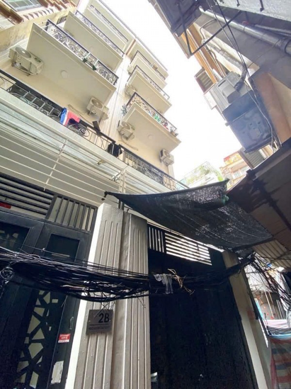 MẶT NGÕ QUẬN ỦY CẦU GIẤY – GẦN PHỐ - CHO THUÊ DÒNG TIỀN ỔN ĐỊNH _ 5 tầng - 46m2_13 Tỷ.