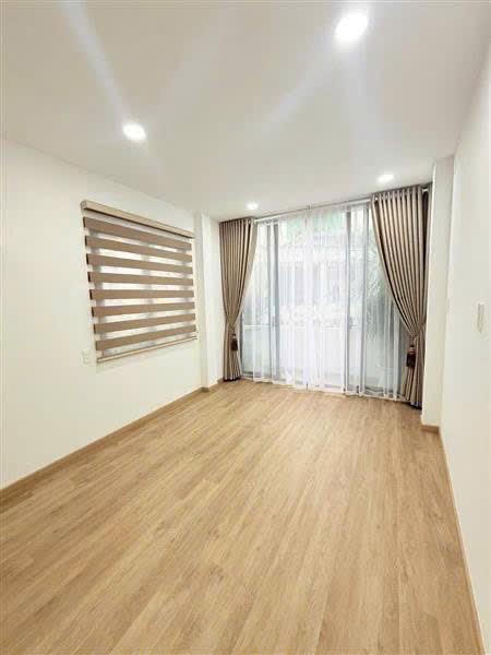 Bán nhà HXH Đặng Văn Ngữ, 3.5x12m, 3 tấm, 3pn, 4wc, 7.3 tỷ, TL