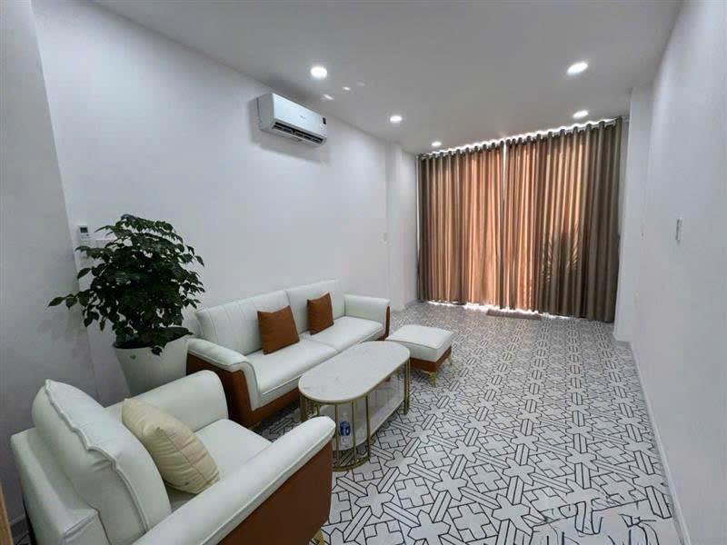 Bán nhà HXH Đặng Văn Ngữ, 3.5x12m, 3 tấm, 3pn, 4wc, 7.3 tỷ, TL