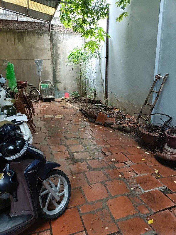 Hiếm -Bán đất tặng nhà mặt phố Hoàng Như Tiếp 90m- Mặt tiền 5m Chân cầu Trần Hưng Đạo 32,xtỷ(TL)