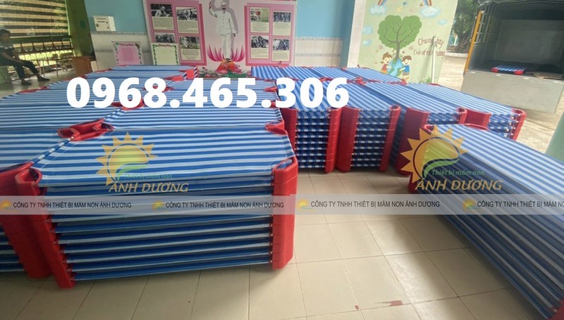 Giường ngủ mầm non, giường lưới mầm non giá rẻ