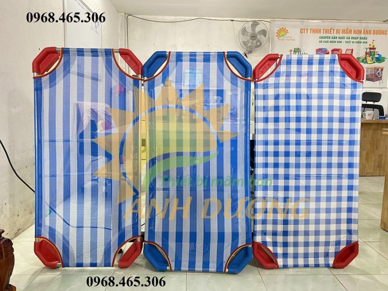 Giường ngủ mầm non, giường lưới mầm non giá rẻ