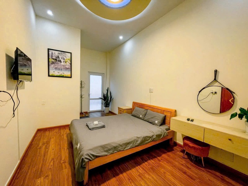 Cho thuê Villa nguyên căn 5 phòng ngủ đường 3/4 phường 3 Đà Lạt giá 18tr
