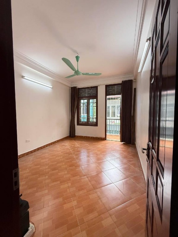 Bán nhà mặt phố Cầu Noi, 38m2, 5 tầng mới đẹp, ô tô tránh, giá 7,9 tỷ