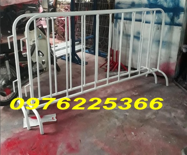 Cung cấp hàng rào sắt di động, rào chắn barie, hàng rào chắn đường giá rẻ
