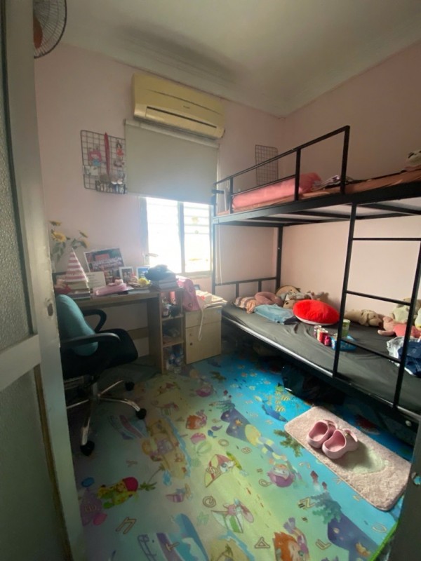 Bán đất tặng nhà Nguyễn Sơn- oto tránh- sát phố Dân trí tuyêt vời 65m 18,x tỷ(thương lượng)