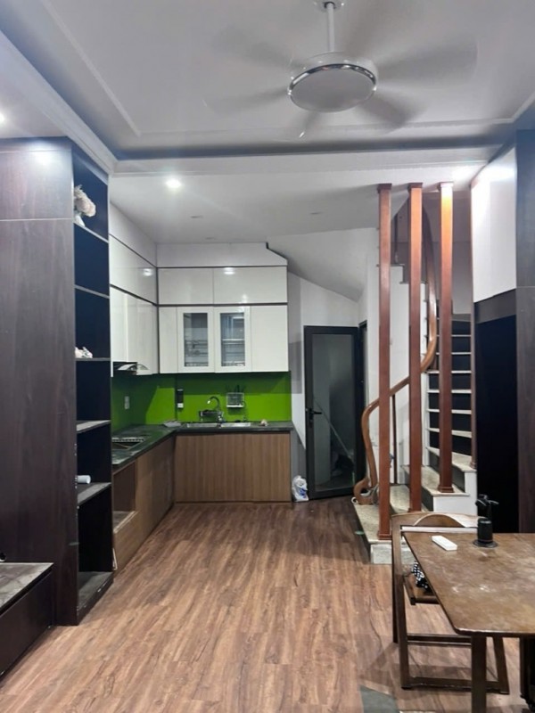 Bán nhà Ngọc Hồi, Thanh Trì, Gần ô tô, 32m2, 5.8tỷ
