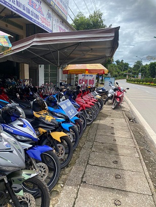 Nhà mặt tiền Hùng Vương , Ngọc hồi, tp pleicần , kontum…. Vị trí đắc địa của tttp . Nhà đang kinh