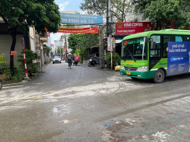 Chính chủ cần tiền bán đất - Vị trí đẹp tổ 12 phường Yên Nghĩa, Hà nội - Quận Hà Đông cũ