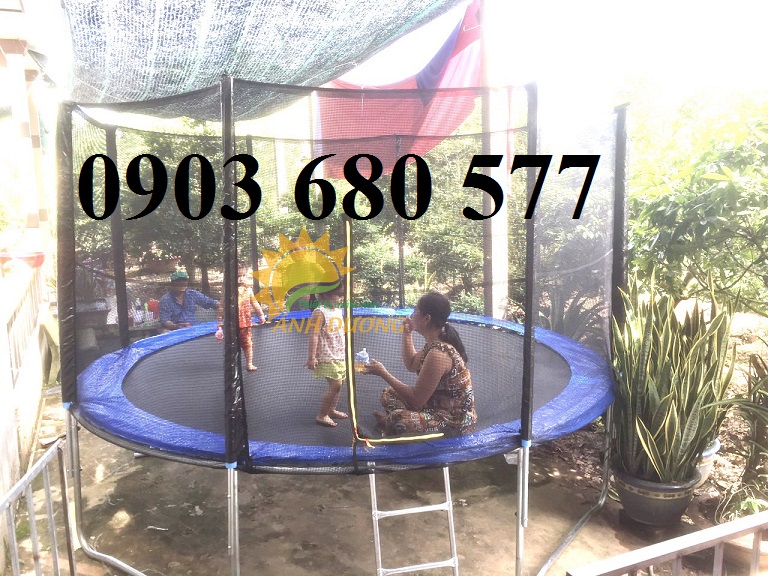 Sàn nhún ngoài trời cho trẻ em mầm non vận động