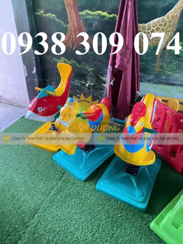 Thú nhún con gà,Thú nhún con ngựa,Thú nhún con voi