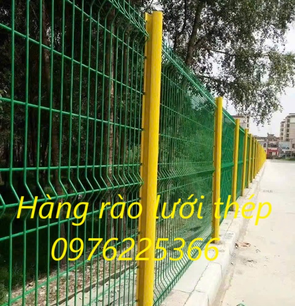 Hàng rào lưới thép - Hàng rào cột trái đào 