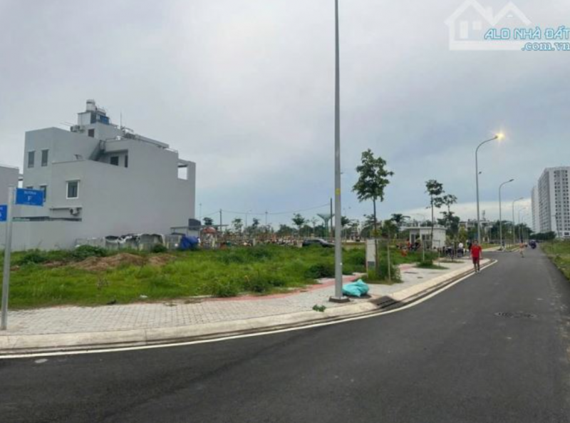 Tránh Xa Khói Bụi Thành Phố-Đất Nền Thoáng Mát Nằm Cạnh Sân Bay Long Thành 5km- 12tr/m2