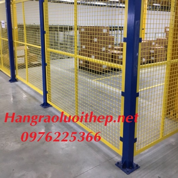 Sản xuất và thi công vách lưới ngăn kho cho nhà máy, khu công nghiệp