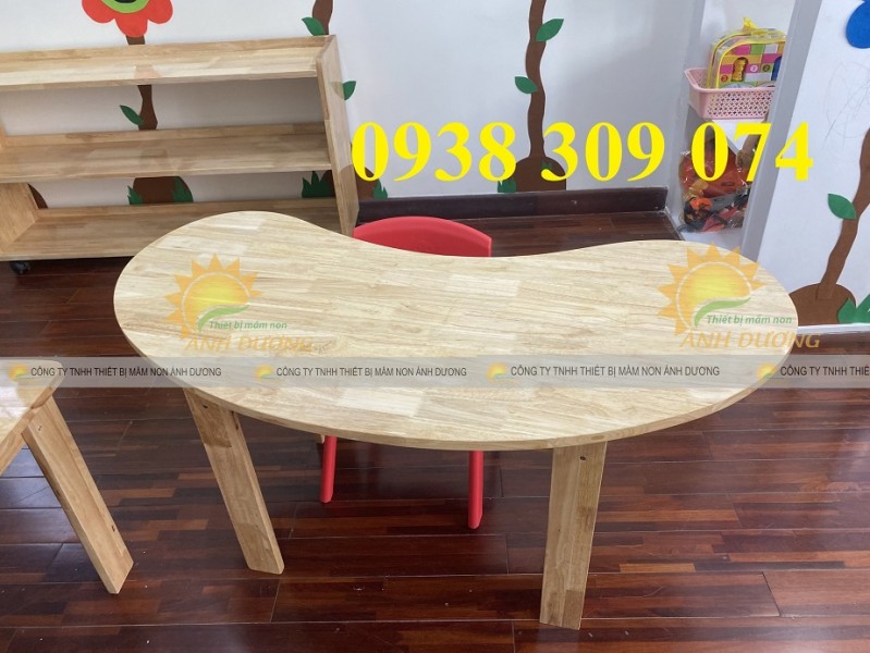 Bàn gỗ mầm non, ghế gỗ mầm non, bàn ghế gỗ nhà trẻ