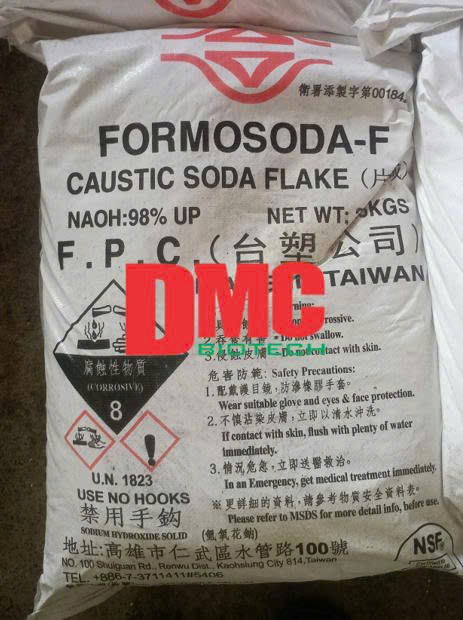 XÚT VẢY – SODIUM HYDROXIDE (NaOH)