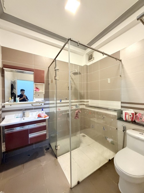 ‼️ Gần chợ Bà Chiểu – Hẻm ô tô tránh, thông – 3 tầng 90m2 chỉ hơn 13 tỷ (tl)