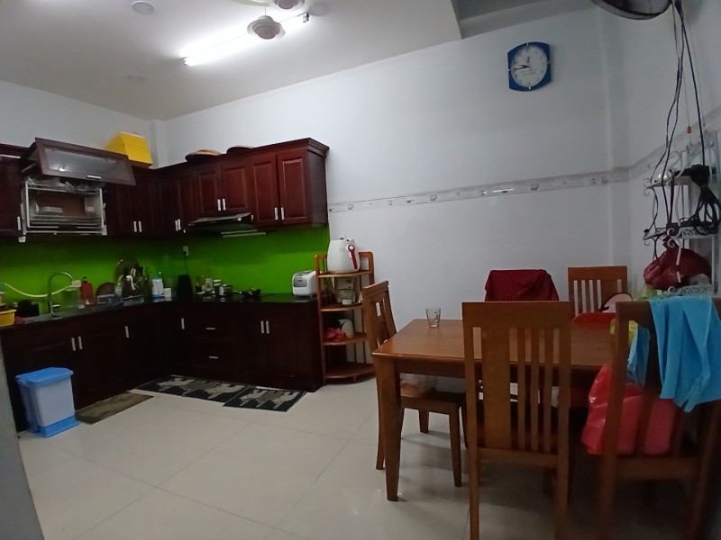 Bán nhà 3 tầng đường Trần Thị Điệu, Phường  Phước Long B, Q9, Thủ Đức, TP HCM. DT - 95m2, 3 tầng.