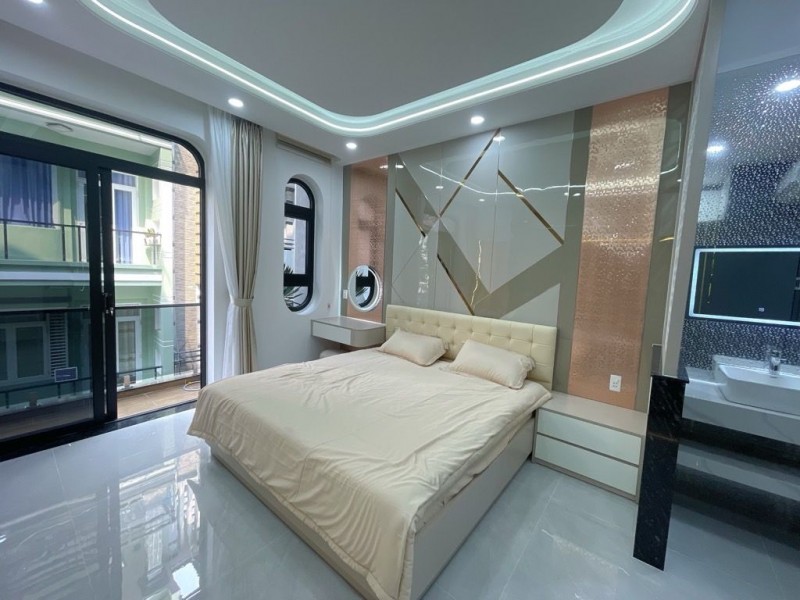 NHÀ MỚI ĐƯỜNG 8M -  NGUYỄN TƯ GIẢN GÒ VẤP - TẶNG FULL NỘI THẤT - 4.2MX14M - 5TẦNG - GIÁ NHĨNH 10 TỶ