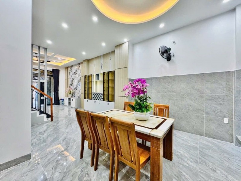 Bán nhà Thống Nhất Gò Vấp 5x15m, 4PN, nội thất sẵn, Chỉ 8tỷ25 TL