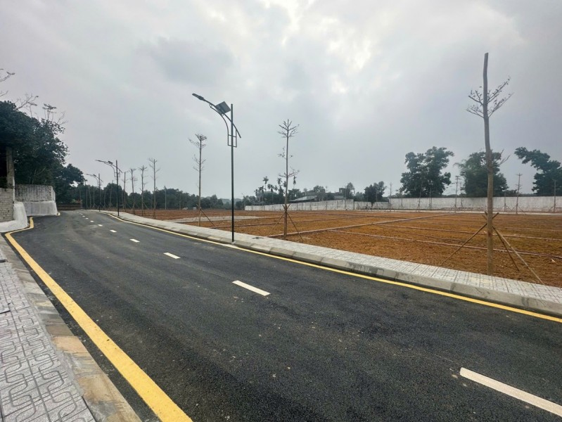 Em có rất nhiều Lô Đất mặt đường Đồng Trạng, xã Cổ Đông, Sơn Tây Vew Hồ Tự Nhiên Cực Đẹp