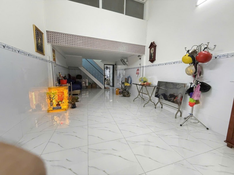 Mặt tiền kinh doanh Quận 10 - Nguyễn Chí Thanh - 51m2 - 5 tầng - 30 tỷ