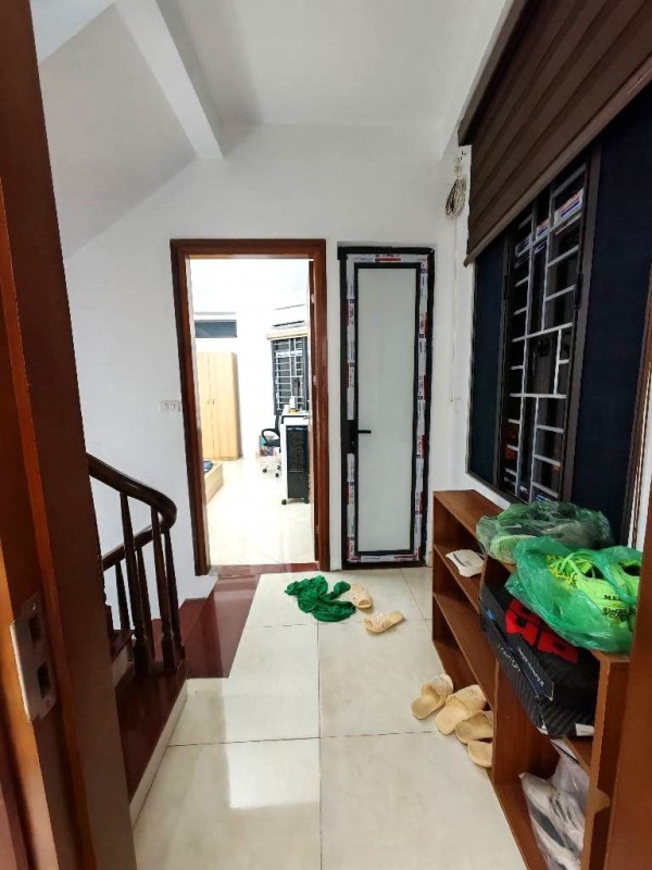 Bán nhà Liên Mạc lô góc, ô tô tránh – ô tô vào nhà, 4p ngủ, hơn 6 tỷ.