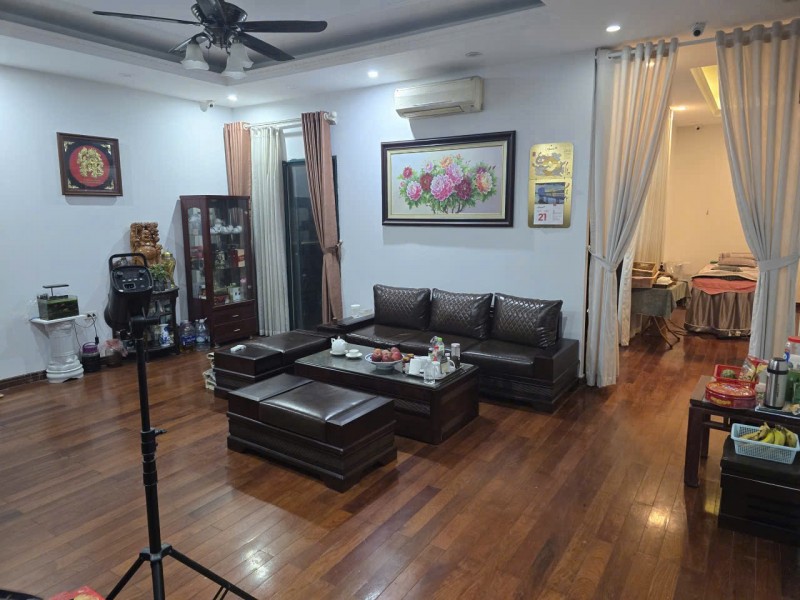 CĂN HỘ 127M² – 71 NGUYỄN CHÍ THANH – GIẢNG VÕ, BA ĐÌNH