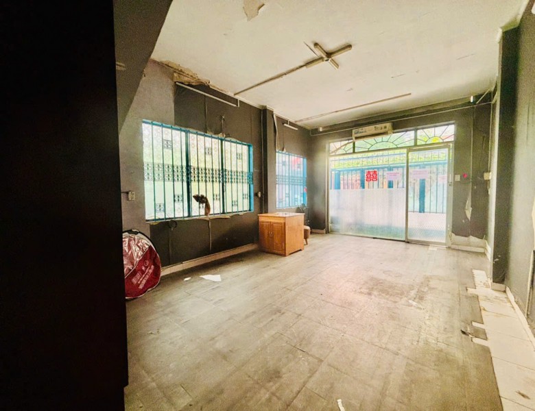 CHÍNH CHỦ CẦN CHO THUÊ MẶT BẰNG 2 MẶT TIỀN ĐƯỜNG LỮ GIA - PHƯỜNG 15 - TP HỒ CHÍ MINH