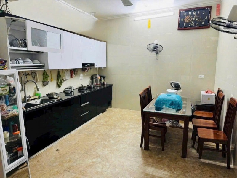 Cực hiếm! Bán nhà mặt phố Đặng Tiến Đông, 60m2, 7 tầng thang máy, mặt tiền 6m, 41.5 tỷ, ô tô, KD