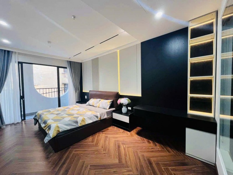 Bán nhà Tư Đình hàng xóm KĐT Minh Tâm -Ô tô-46m - 6 tầng thang máy -full NT nhỉnh 13 tỷ(TL)