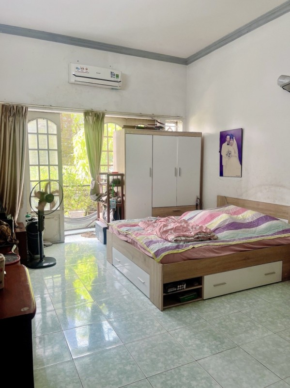 Bán nhà mặt phố đường số 23, Hiệp Bình Chánh, Thủ Đức, TP HCM. DT 129m2, 3 tầng, 6PN, 16.4 tỷ,