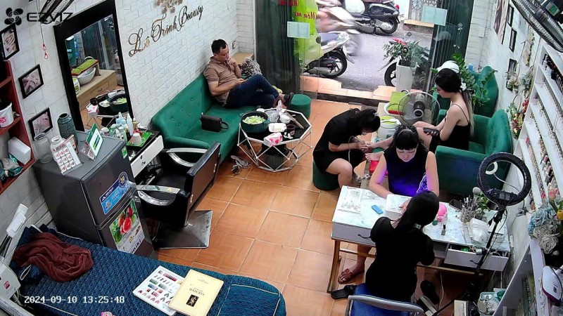 QUẬN ĐỐNG ĐA SANG NHƯỢNG TIỆM MÓNG MI GỘI GÍA CHỈ 1XTR