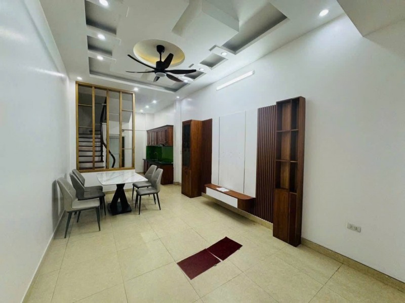 Giảm chào 200tr! Bán nhà Trần Đại Nghĩa, 70m2, 4 tầng, mặt tiền 4m, 25.4 tỷ, ô tô