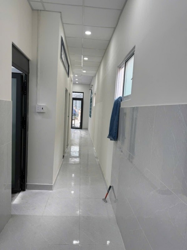 Bán nhà đường số 11, Linh Trung,Thủ Đức, TP HCM. DT 88m2, cấp 4, sổ hồng.  Giá 5.95  tỷ, 2PN -