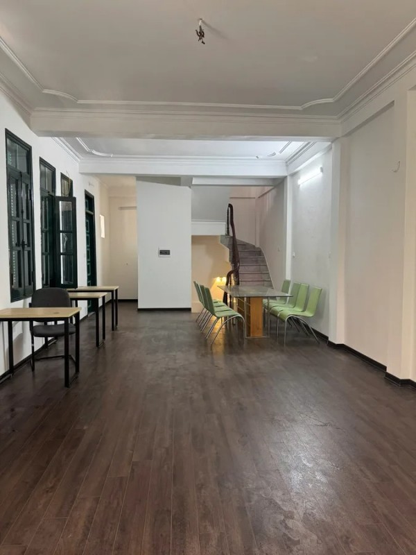 SIÊU HIẾM NGÕ Ô TÔ TRÁNH PHỐ HOÀNG QUỐC VIỆT 60M 5T MT5,9M NHỈNH 33 TỶ LÔ GÓC-KINH DOANH ĐỈNH