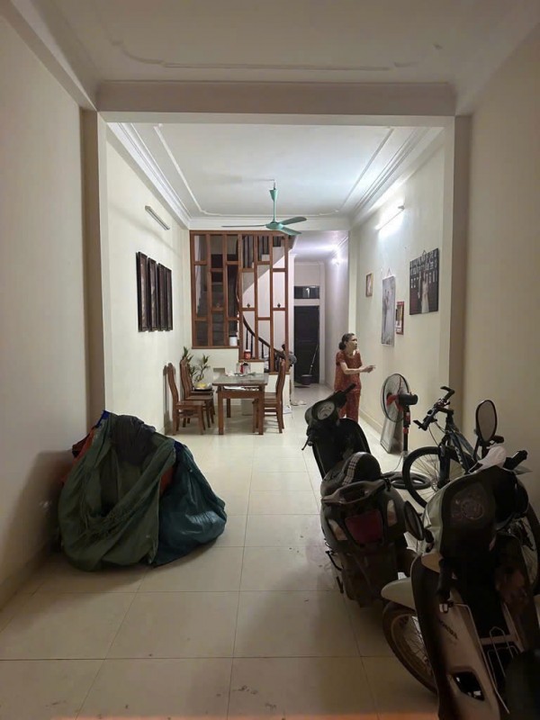 Gia đình cần tiền nên bán gấp mong gặp được khách thiện chí để thương lượng trực tiếp