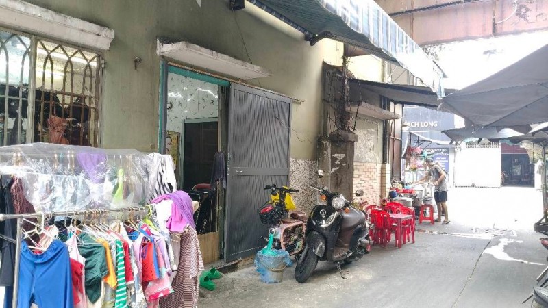 CĂN GÓC MẶT TIỀN TRẦN PHÚ KINH DOANH SẦM UẤT Q5 VỊ TRÍ ĐẮC ĐỊA GÍA TỐT