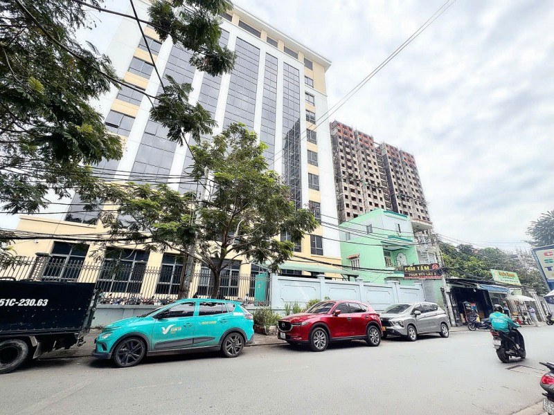 BÁN NHÀ MẶT TIỀN KD Đ.LÊ THỊ CHỢ, PHÚ THUẬN, QUẬN 7 - NGANG VUÔNG ĐẸP 5M*36M - CHÍNH CHỦ 1 ĐỜI XƯA*