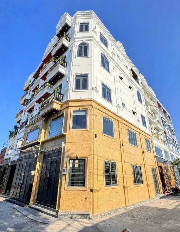 KHÔNG CÓ CĂN THỨ 2 - NGAY TRUNG TÂM  - NHÀ 4 TẦNG HẺM XE TẢI - THÔNG TỨ TUNG -