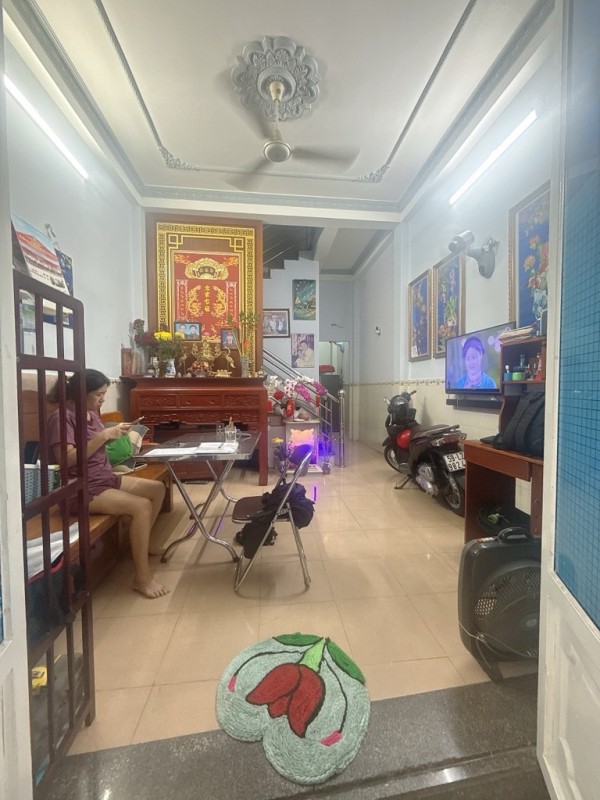 KHÔNG CÓ CĂN THỨ 2 - NGAY TRUNG TÂM  - NHÀ 4 TẦNG HẺM XE TẢI - THÔNG TỨ TUNG -