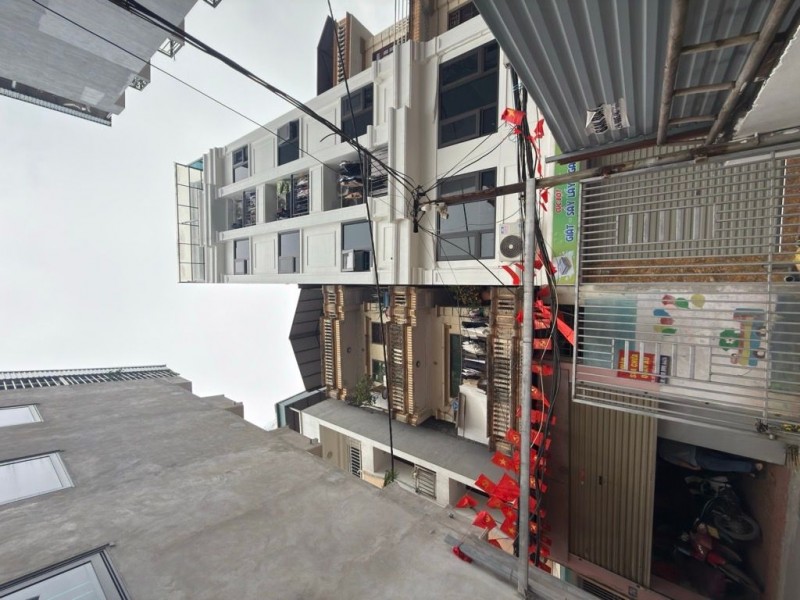 Bán nhà Xuân Đỉnh ngõ thông oto 79m2- 3 tầng- giá 13 tỷ.