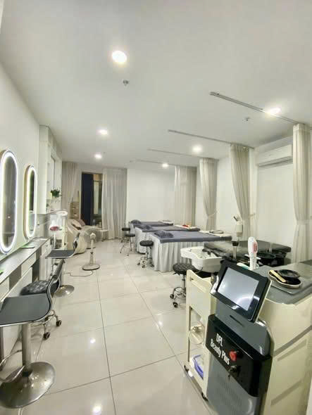 SANG NHƯỢNG NHANH SPA ĐANG HOẠT ĐỘNG TỐT QUẬN 12 , PHAN VĂN HỚN, Q.12, TP HCM